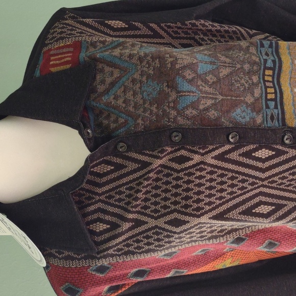 NEW with Tags Parsley & Sage Size L black button down blouse - Picture 2 of 9